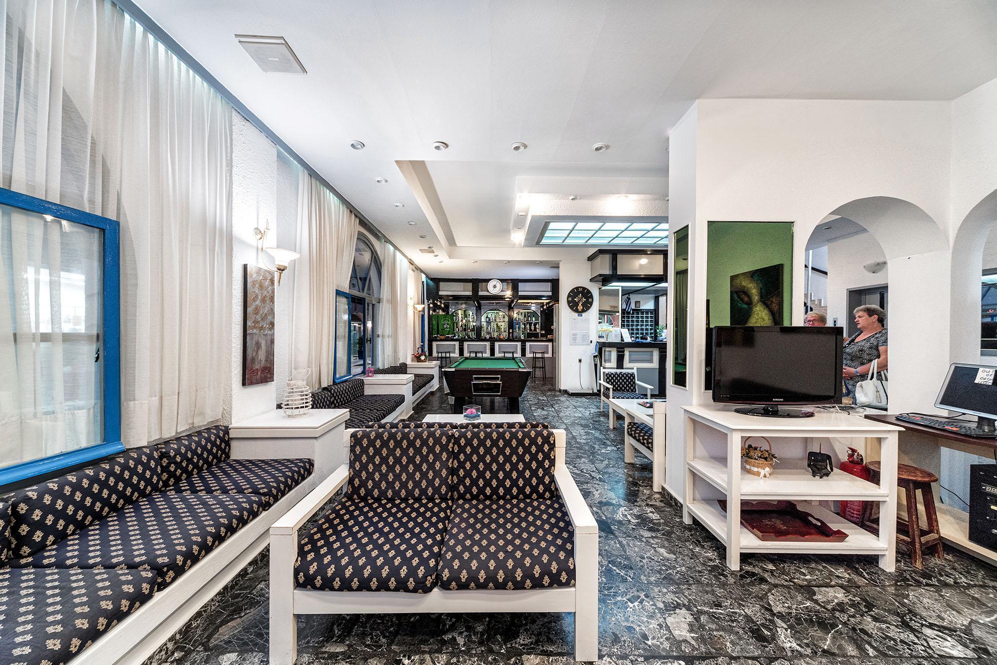 Hotel Iro Херсонисос Екстериор снимка