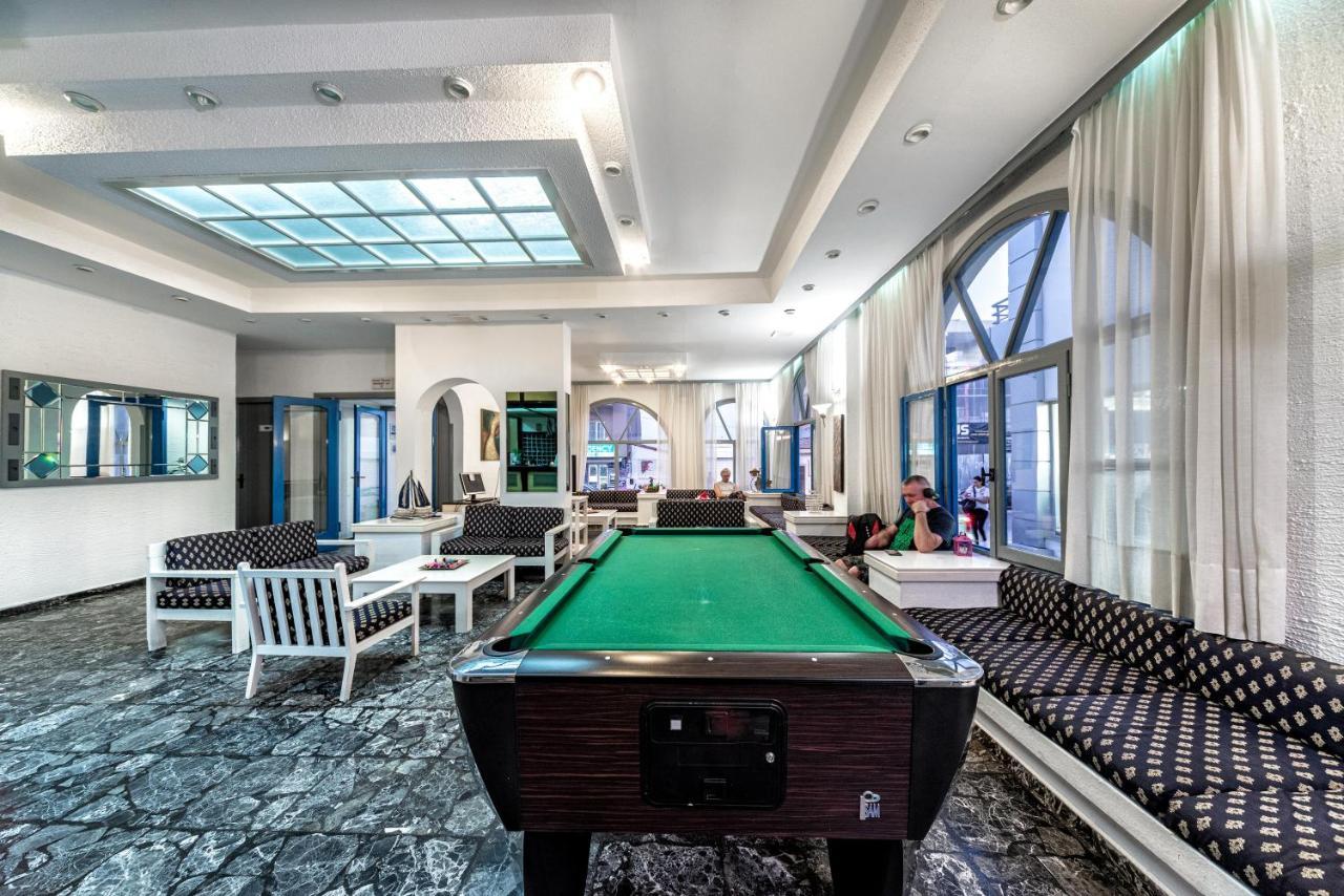 Hotel Iro Херсонисос Екстериор снимка