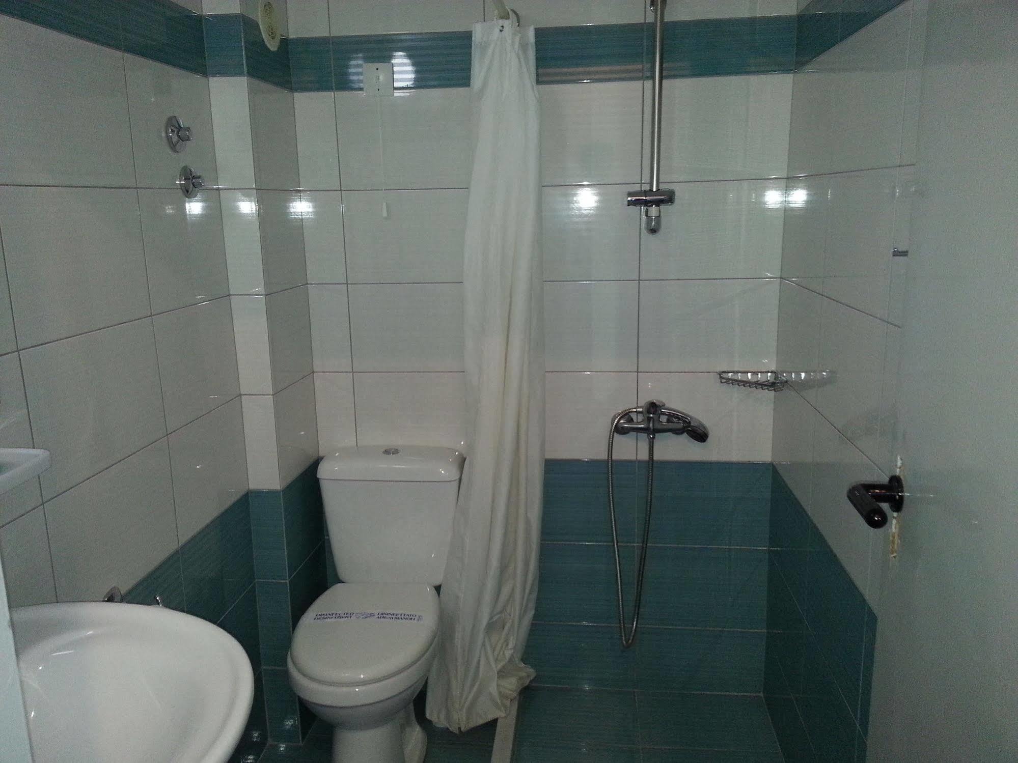 Hotel Iro Херсонисос Екстериор снимка