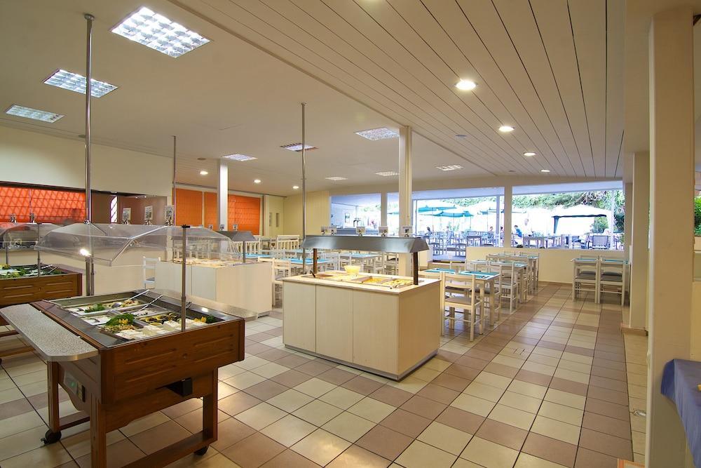 Hotel Iro Херсонисос Екстериор снимка